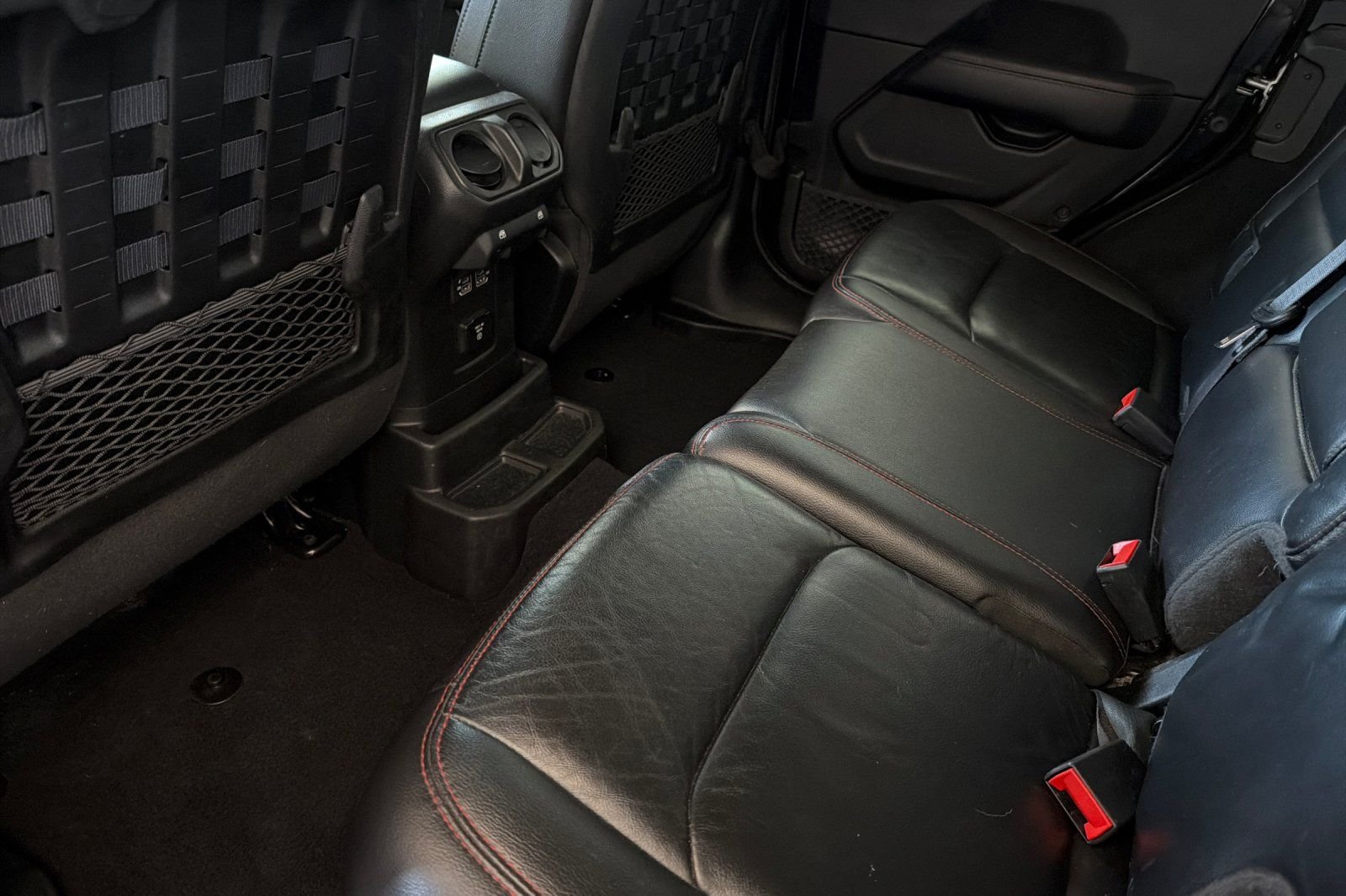 Used 2021 Black Jeep Unlimited Rubicon image 12