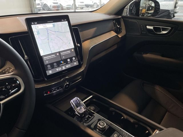 Certified Used 2026 Black Volvo T8 Ultra image 32