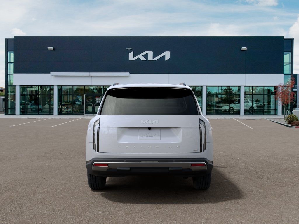New 2027 White Kia S image 5