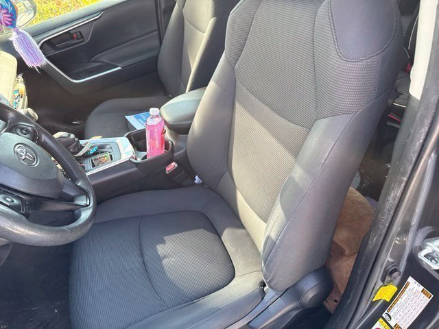 Used 2019 Gray Toyota LE image 7
