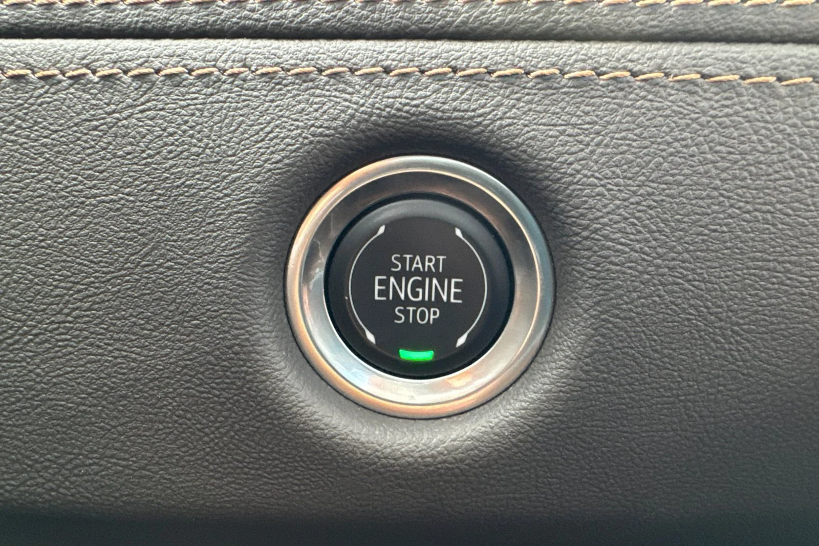 2025 Cadillac Escalade Premium Luxury - Photo 26