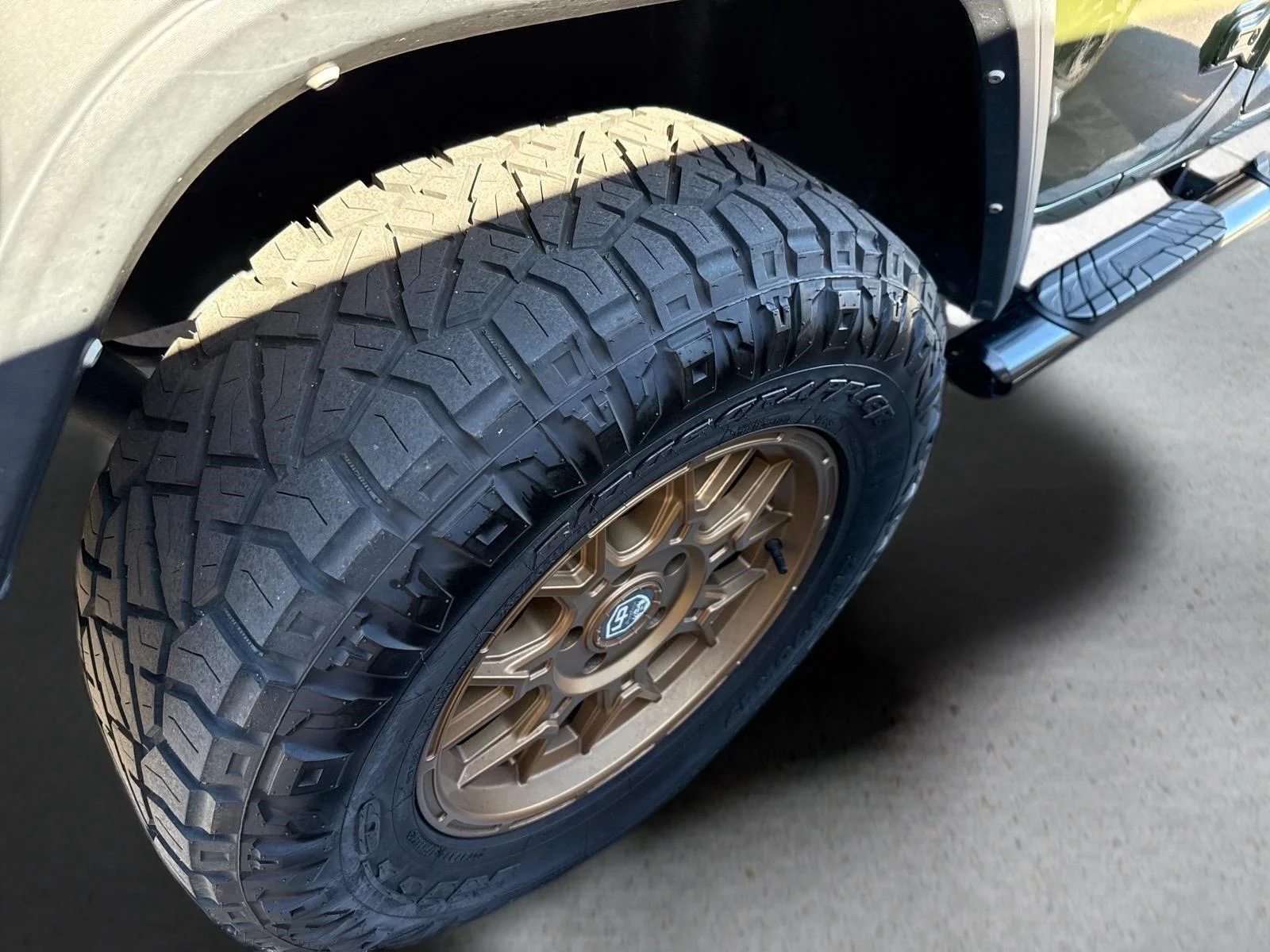 Used 2021 -SELECT- JEEP SPORT image 16