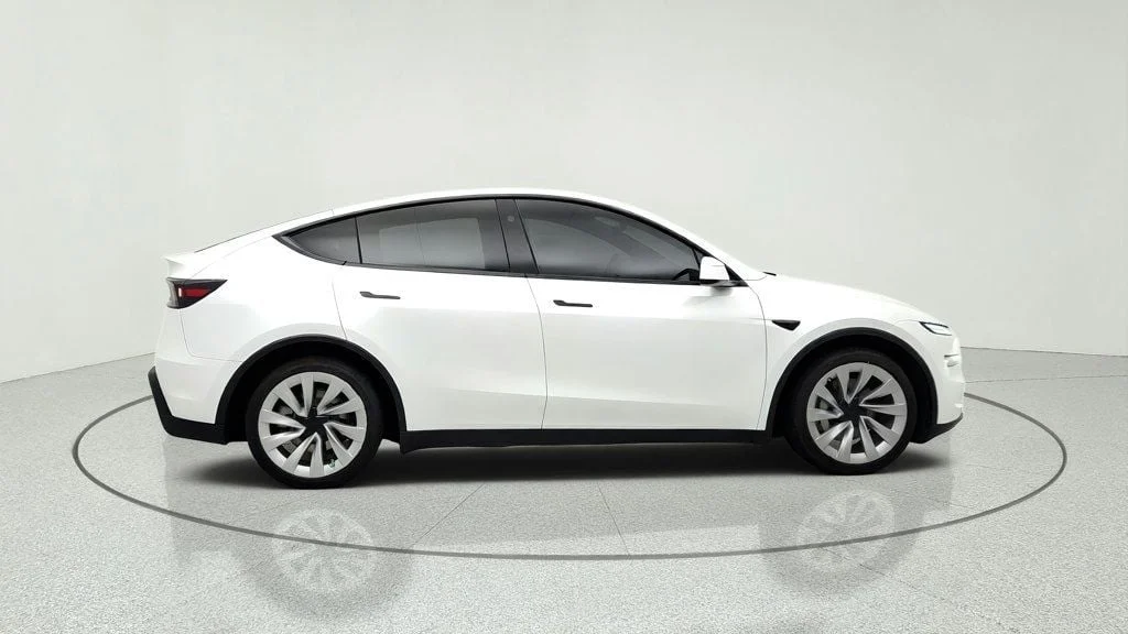Used 2026 Pearl White Multi-Coat Tesla Long Range AWD image 4