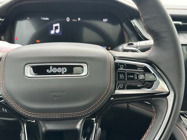 New 2026 Bright White Clear-Coat Exterior Paint Jeep Summit image 21