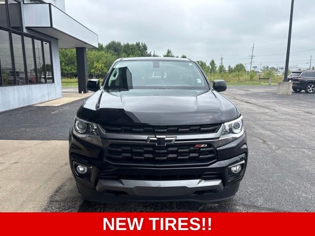 Used 2022 Black Chevrolet Z71 image 8