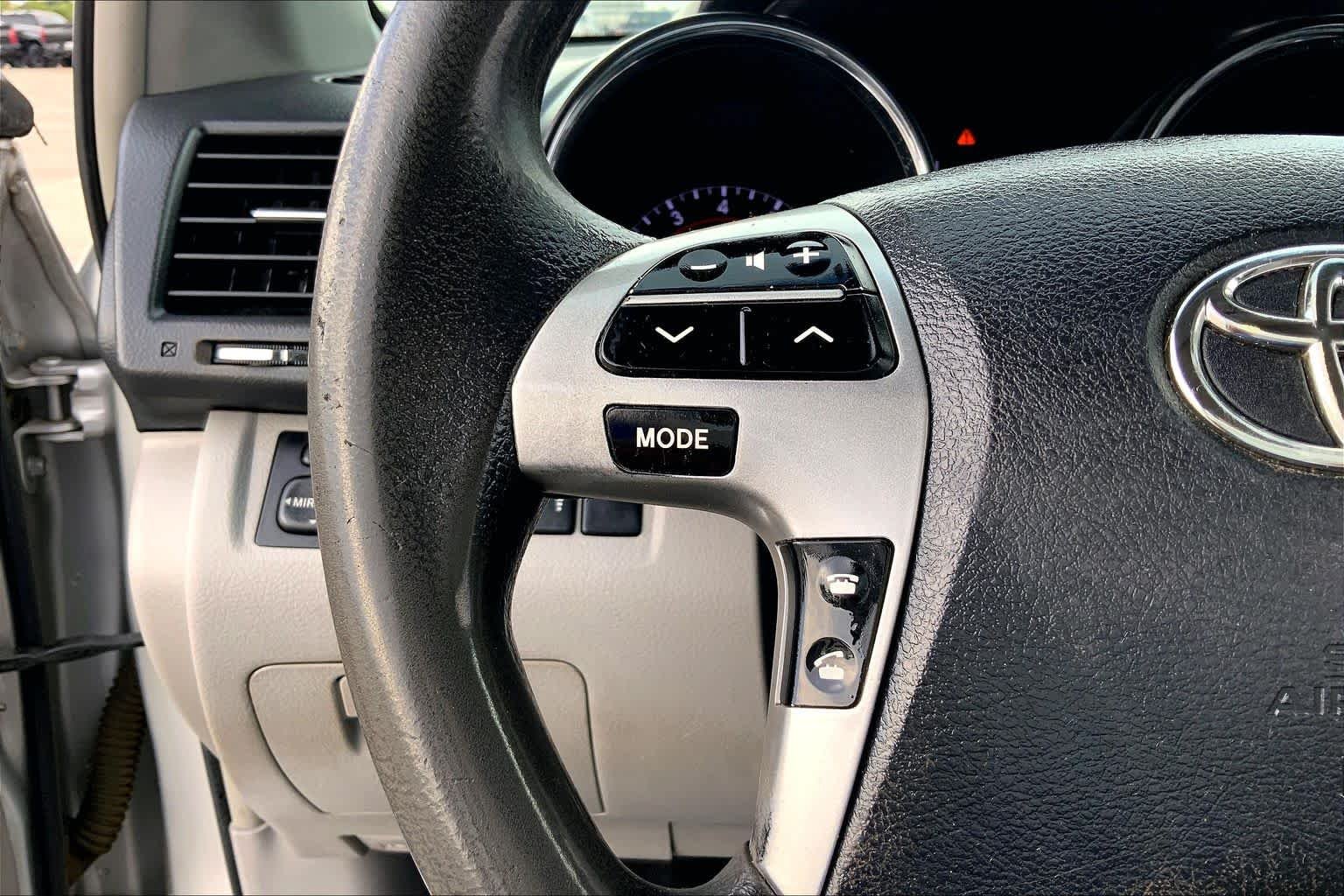 Used 2013 Classic Silver Metallic Toyota Plus image 22