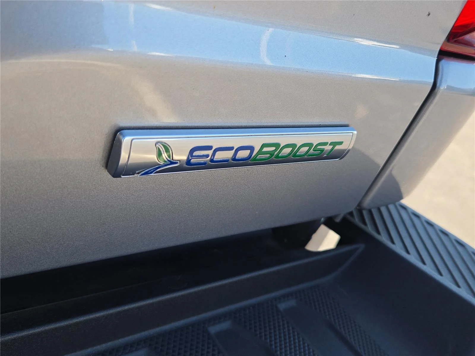 Used 2023 Iconic Silver Ford XL image 32