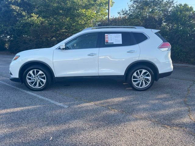 Used 2015 White Nissan SL image 5