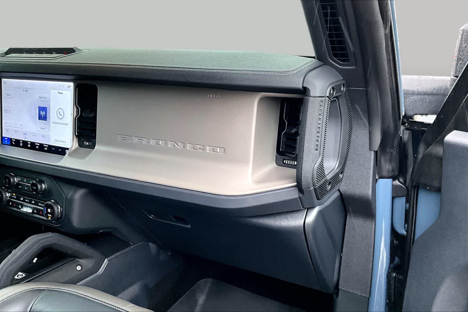Used 2025 Azure Gray Metallic Tri-Coat Ford Outer Banks image 19