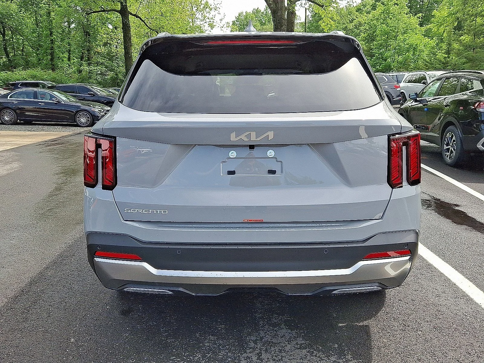 New 2026 Wolf Gray Kia S image 6