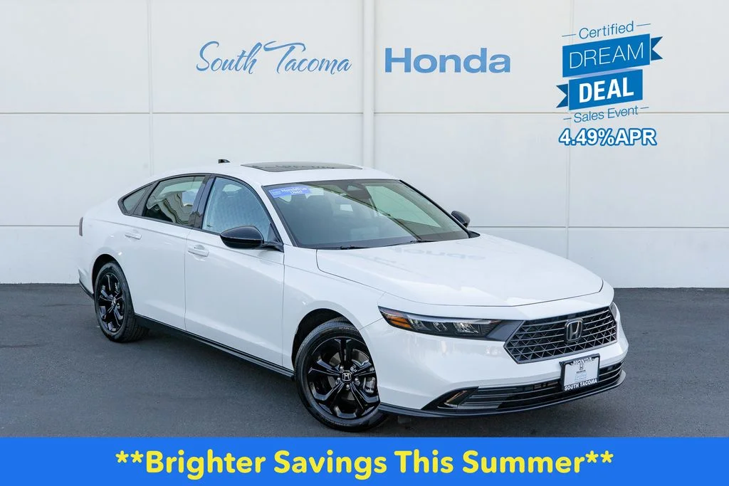Certified Used 2025 Platinum White Pearl Honda 1.5T SE image 1