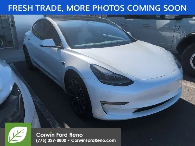 2022 Tesla Model 3 Long Range Dual Motor All-Wheel Drive's photo