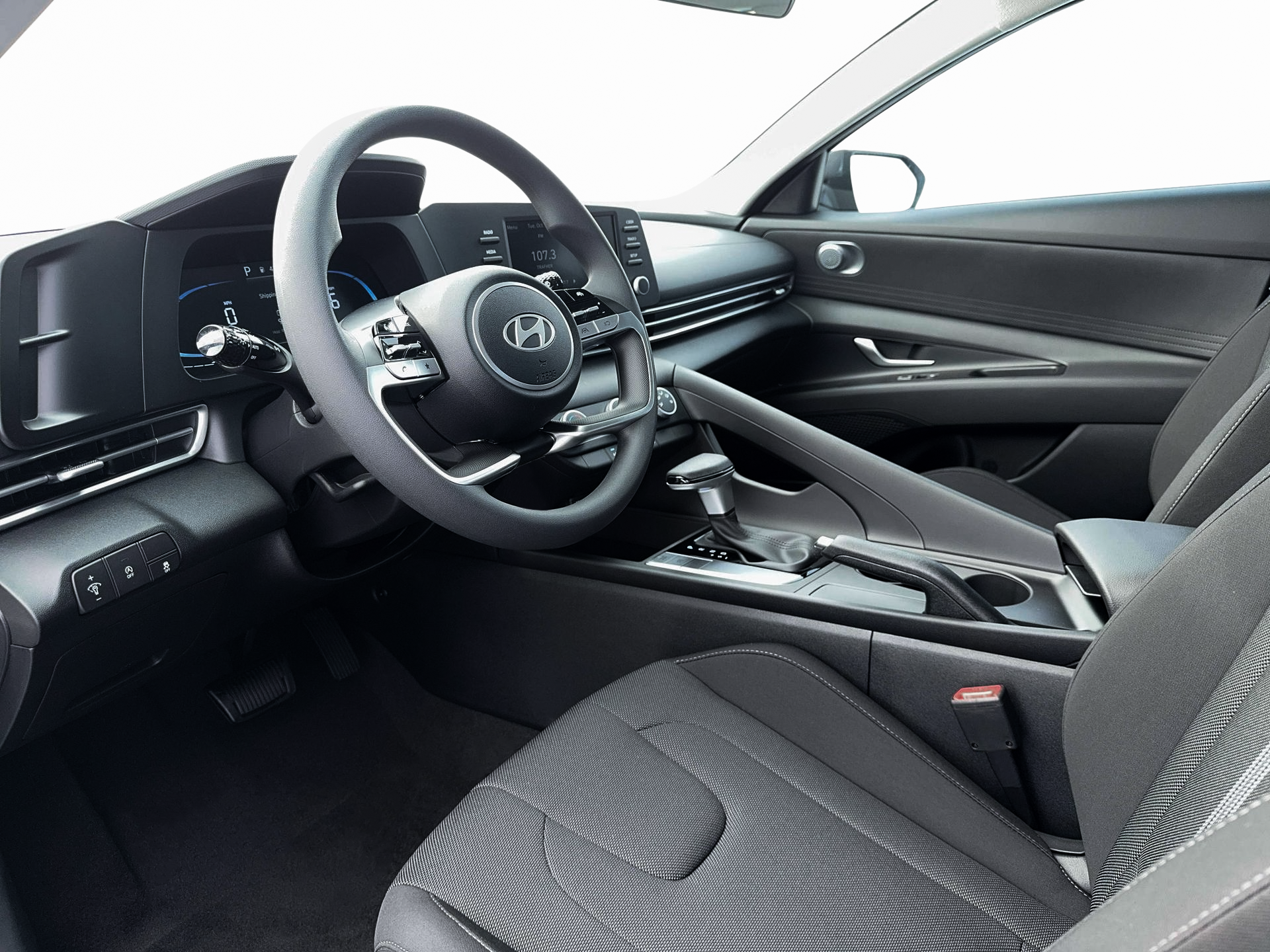 New 2026 Amazon Gray Hyundai SE image 14