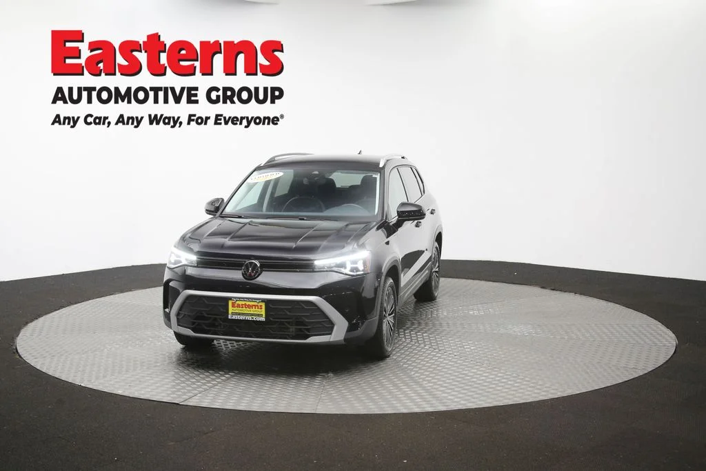 Used 2025 Black Volkswagen 1.5T SE image 52