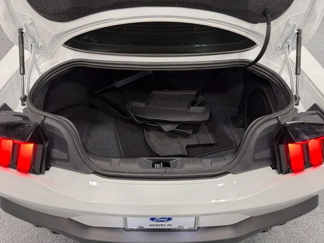Used 2025 White Ford EcoBoost Premium image 31