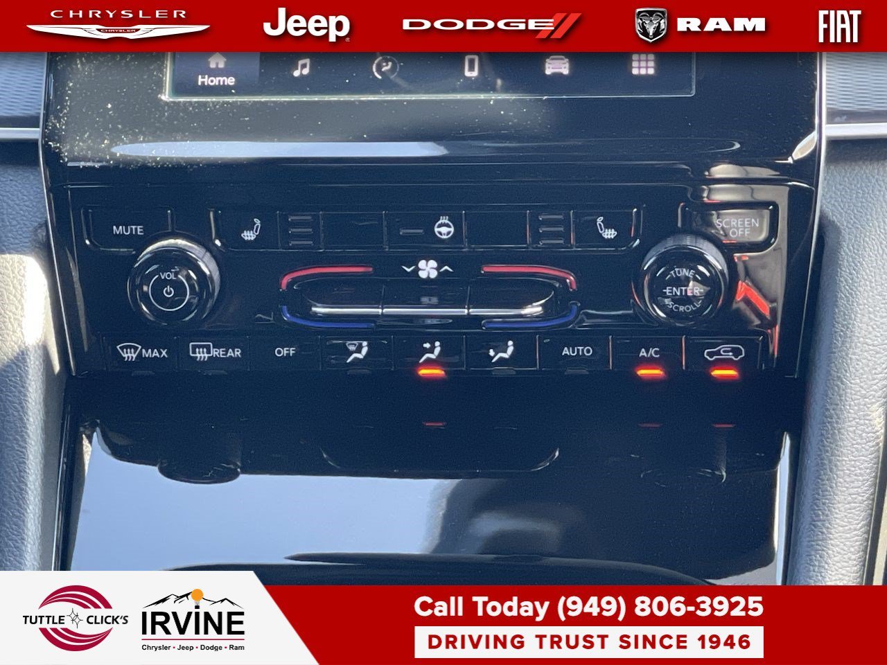 Certified Used 2023 Baltic Gray Metallic Clearcoat Jeep Altitude image 13