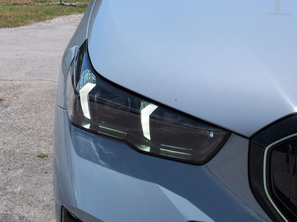New 2027 Brooklyn Grey Metallic BMW 530i image 10