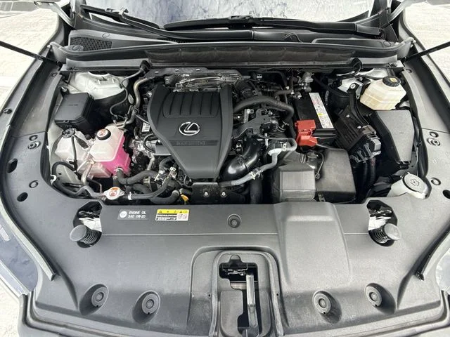 Used 2025 White Lexus 350 Premium image 27