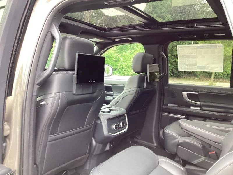 New 2026 Gray Ford Platinum image 19