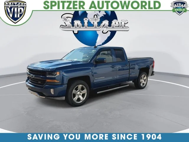 Used 2018 Blue Chevrolet LT image 6