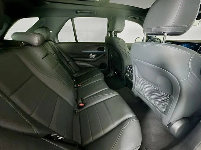 Used 2023 White Mercedes-Benz GLE 450 image 27