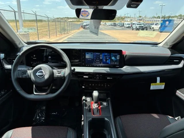 2026 Nissan KICKS SR - Photo 10