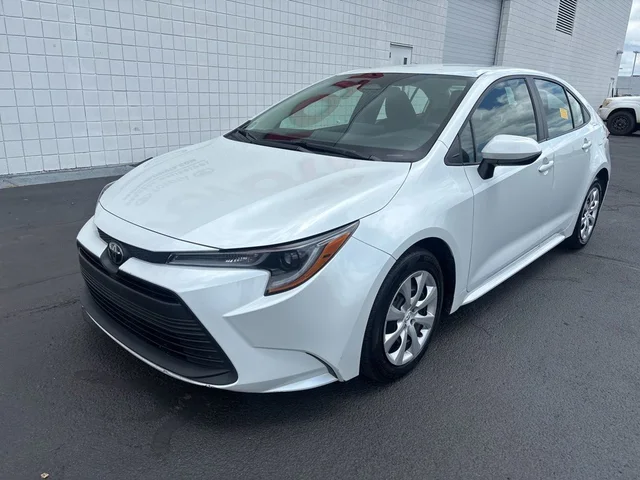 2024 Toyota Corolla LE