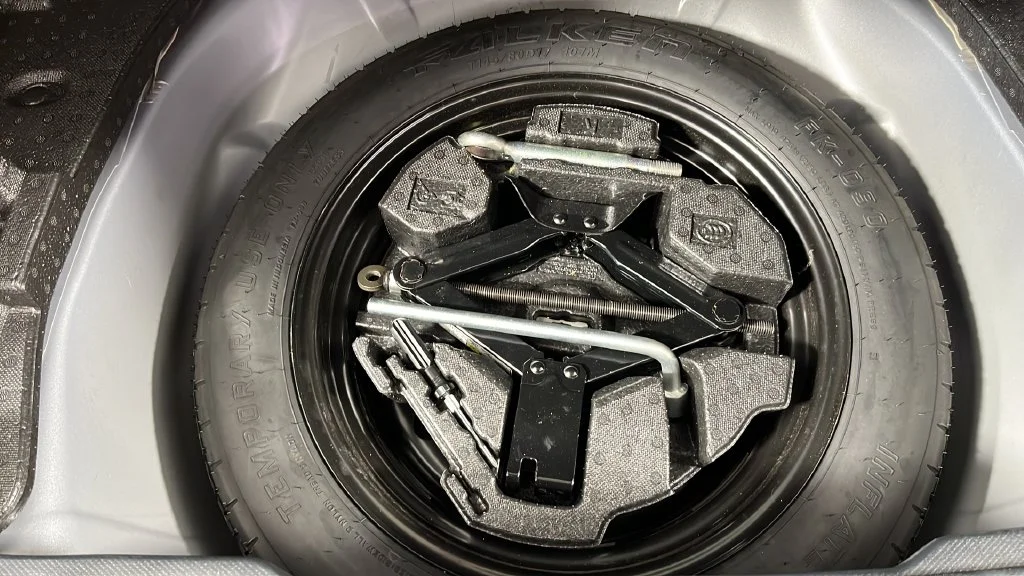 Used 2019 Silver Subaru Sport image 48