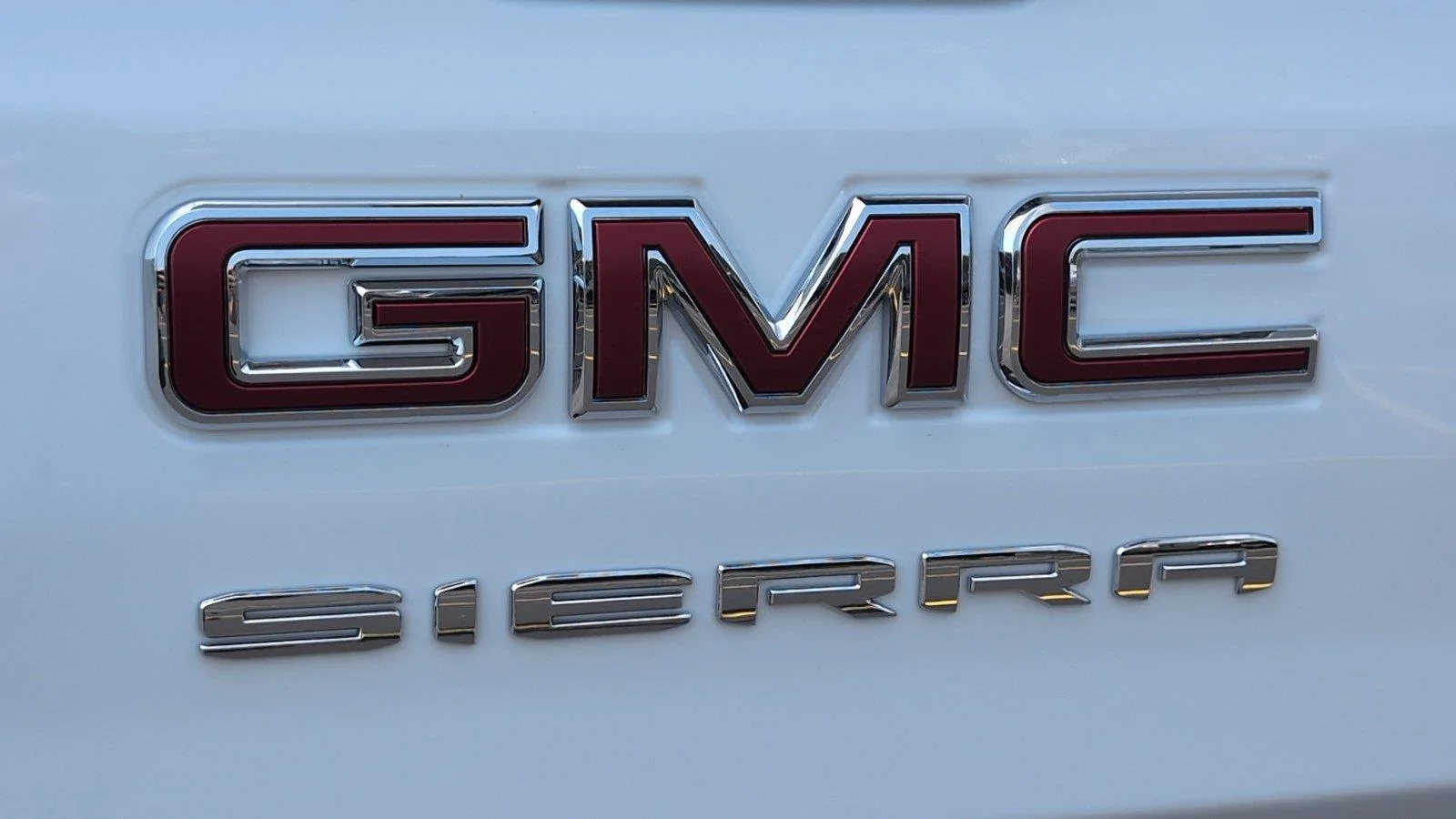 New 2026 Summit White GMC Pro image 6