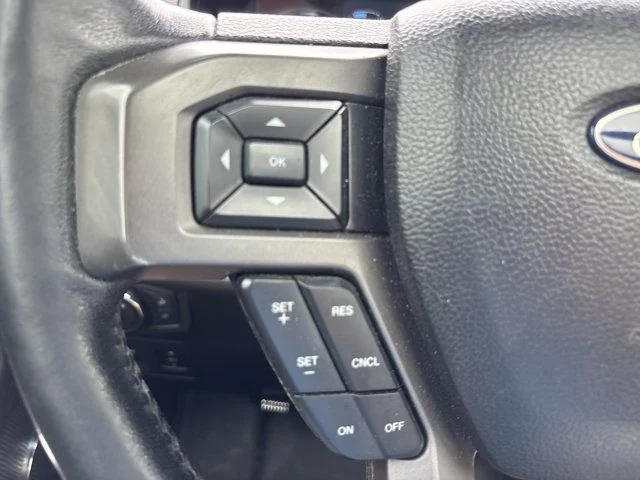Used 2018 Silver Ford XLT image 30