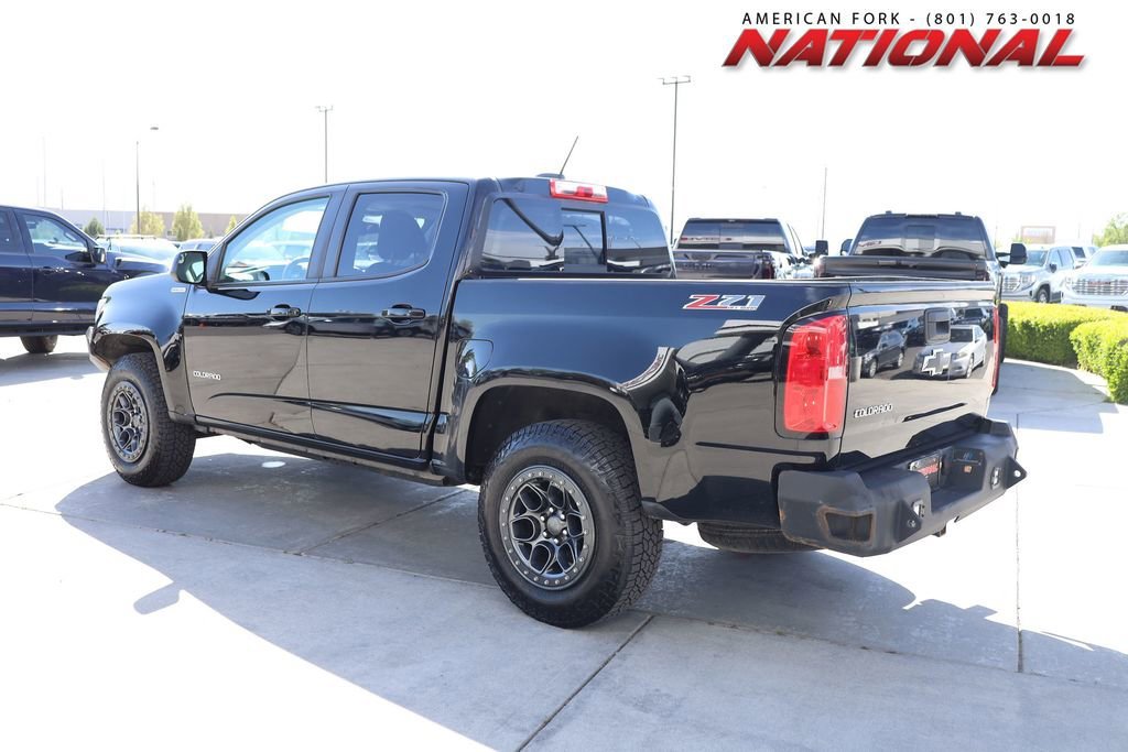Used 2018 Black Chevrolet 4WD Z71 image 4