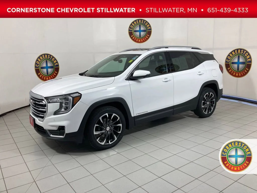 2022 GMC Terrain SLT AWD's photo