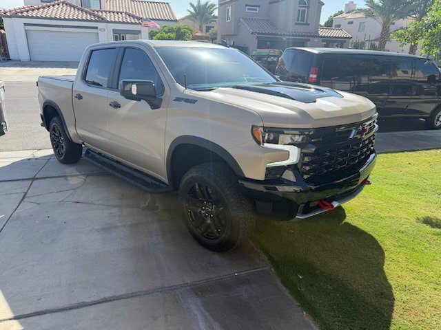 Used 2022 Sand Dune Metallic Chevrolet ZR2 image 6