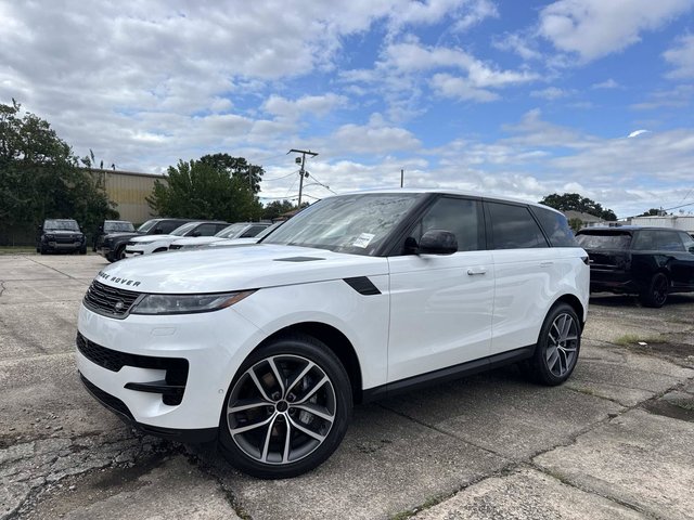 2027 Land Rover Range Rover Sport SE