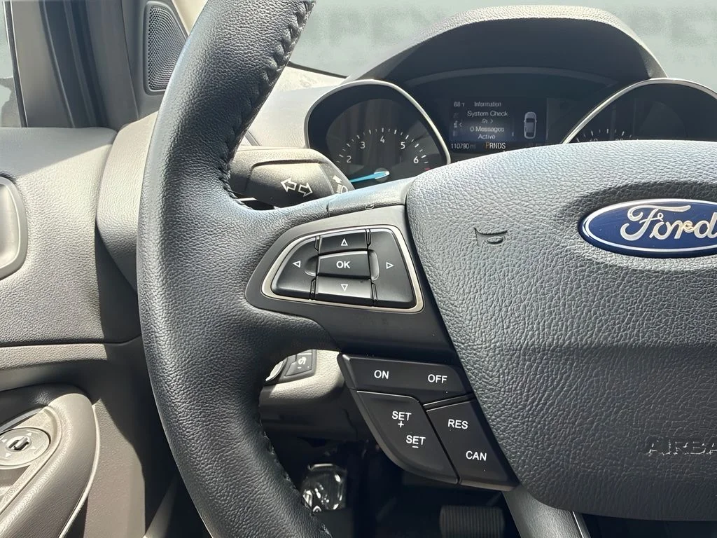 Used 2019 White Ford SEL image 15