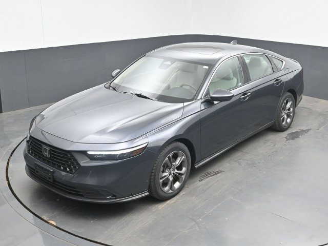 Used 2023 Gray Honda EX image 14