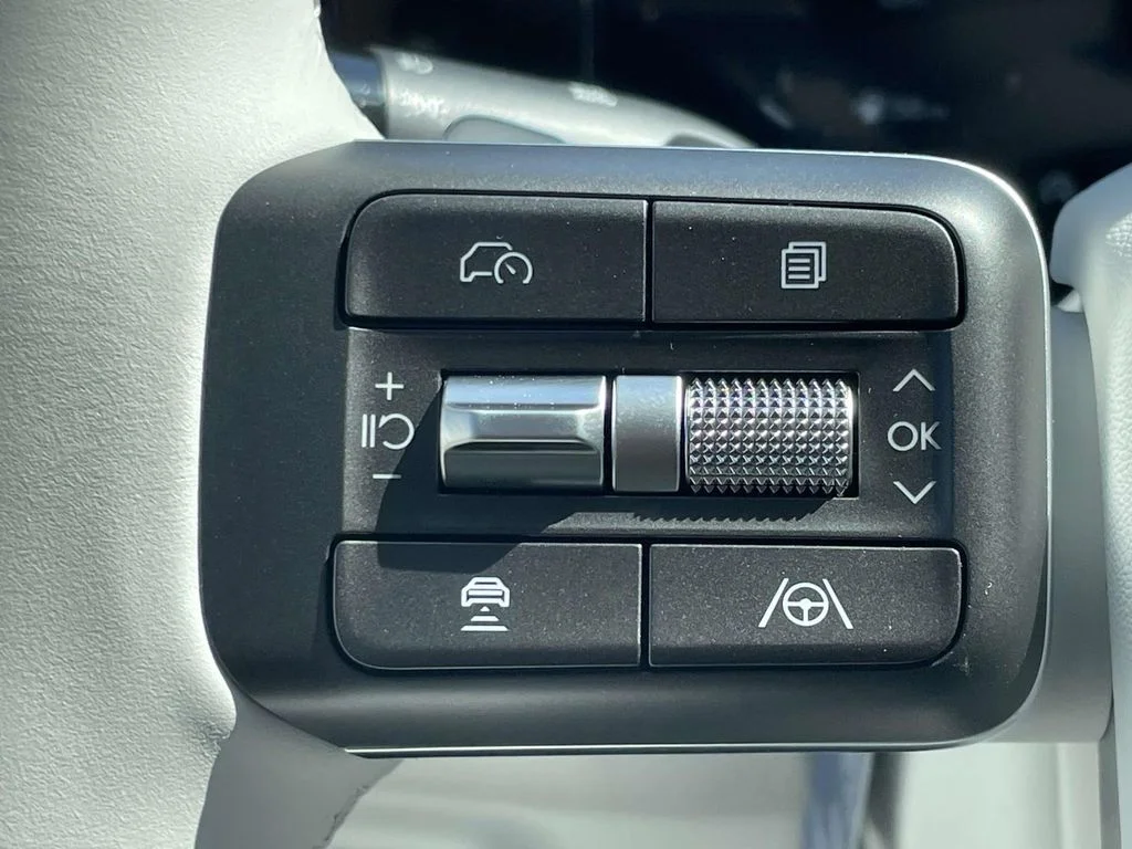 New 2026 Gray Hyundai SEL image 21