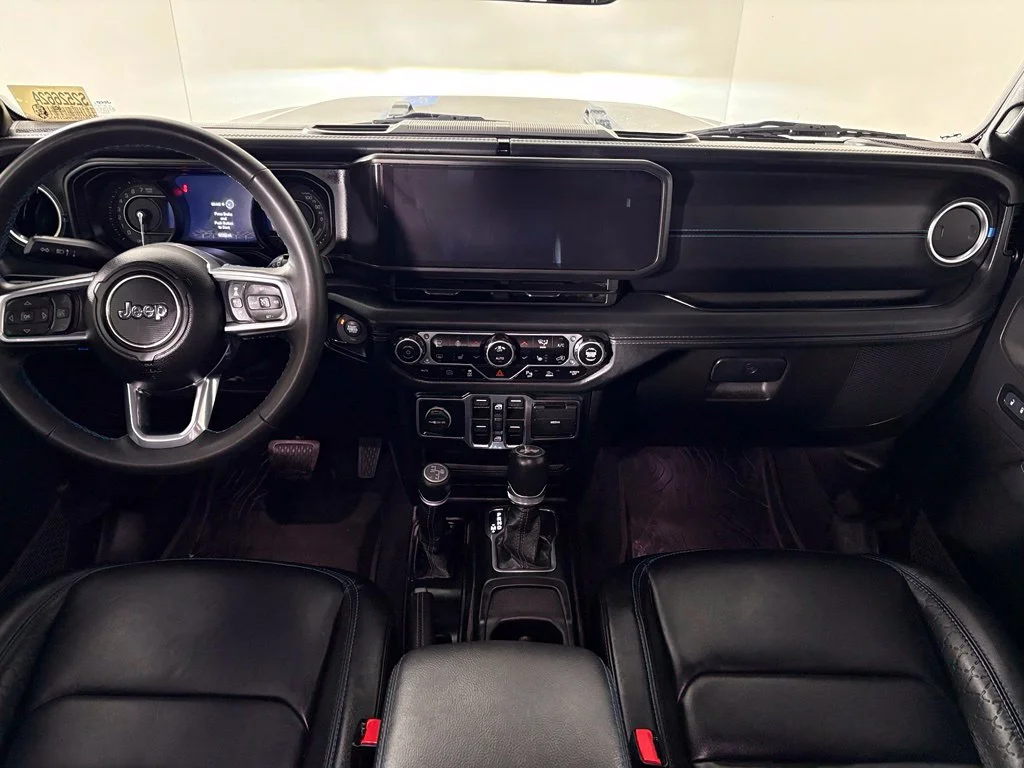 Used 2024 Black Jeep High Altitude 4xe image 32