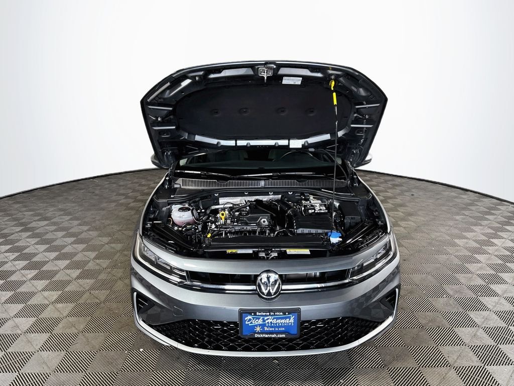Certified Used 2025 Platinum Gray Metallic Volkswagen 1.5T S image 22