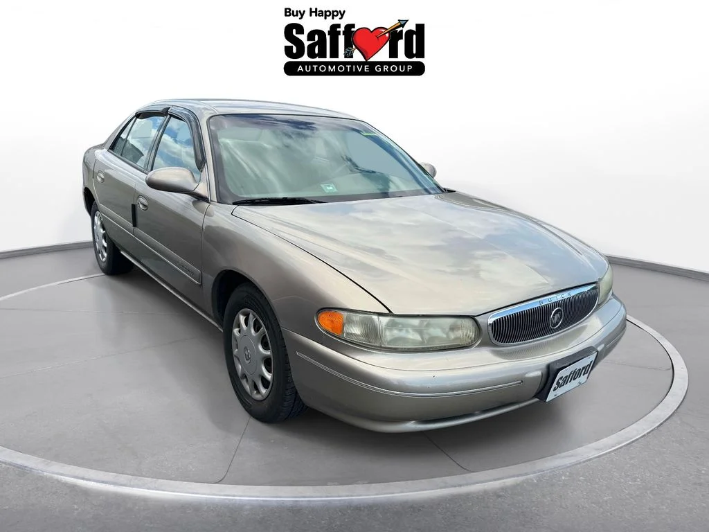 Used 2002 Beige Buick Custom image 4