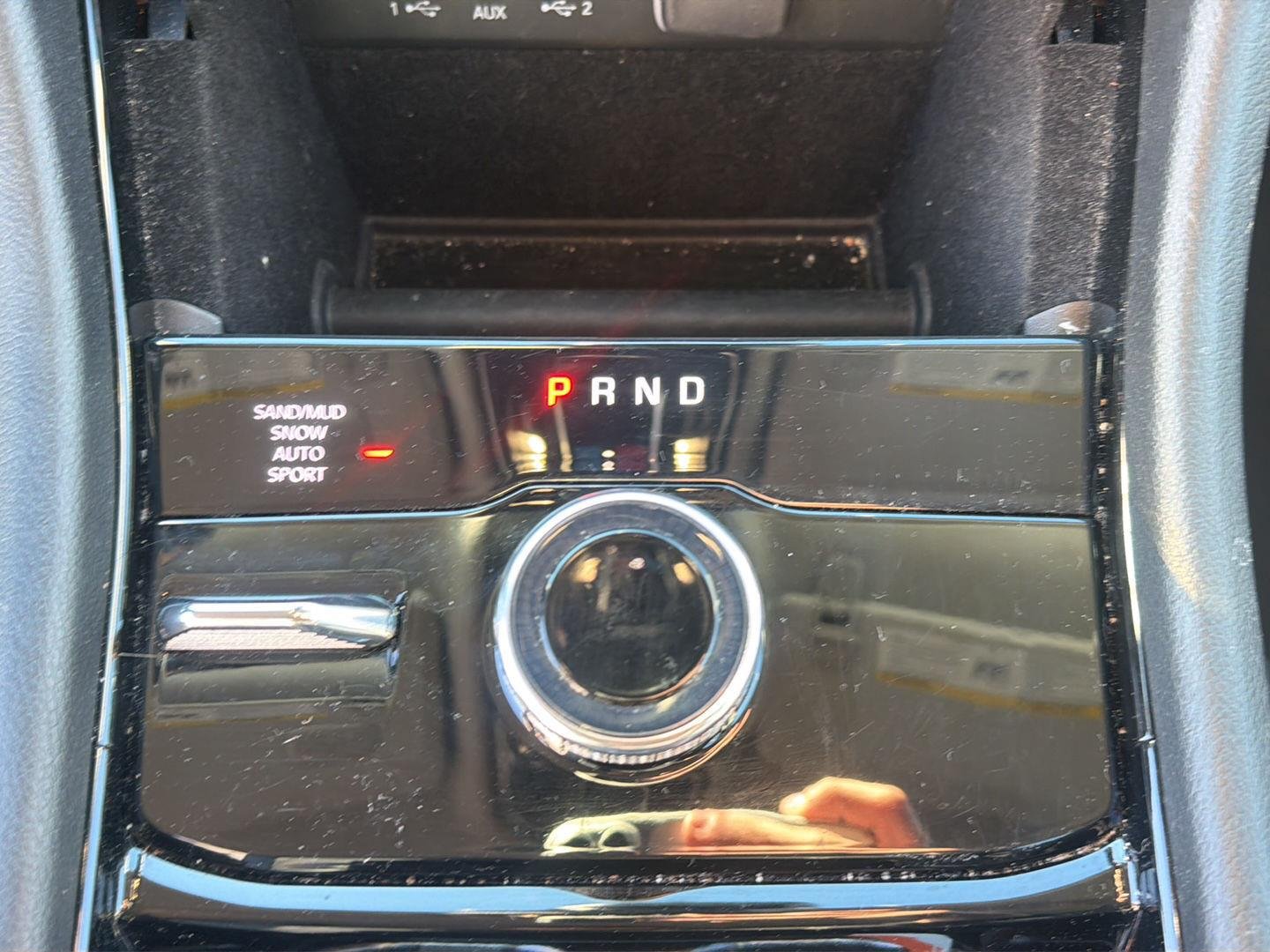 Used 2021 Diamond Black Crystal Pearlcoat Jeep Limited image 9