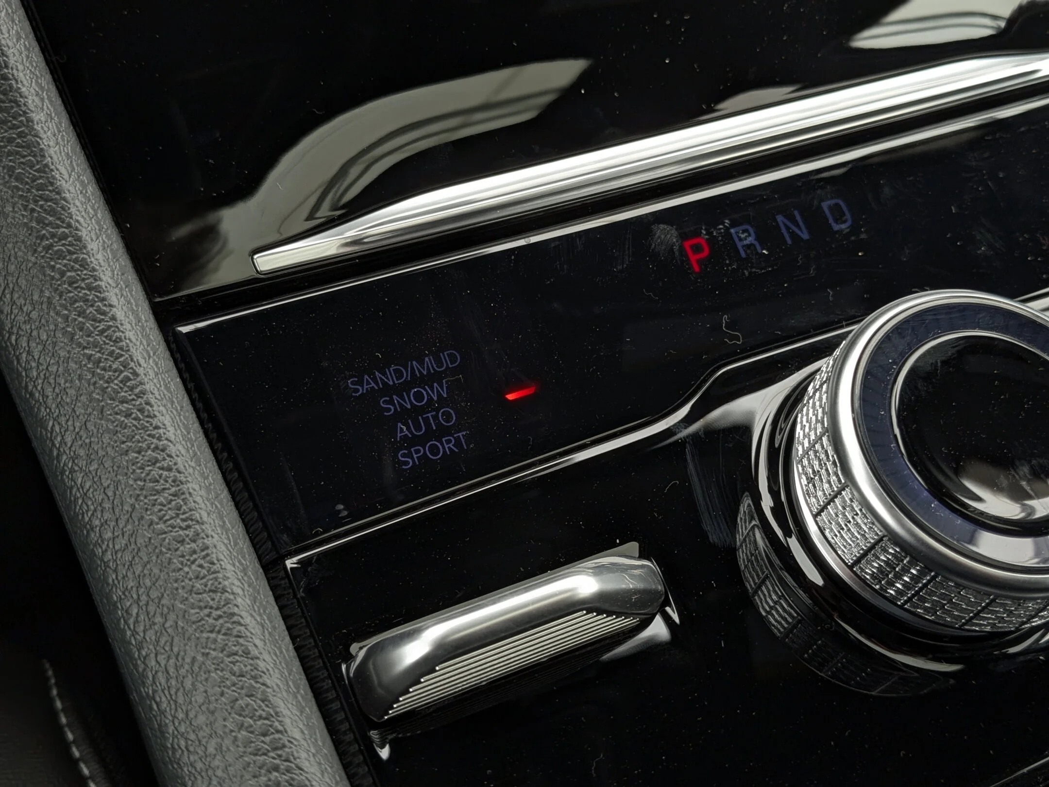 New 2026 Black Jeep Altitude - - Power Sunroof - 20 Gloss Black Wheels - Capri Leatherette/Suede - Remote Start & More! image 25