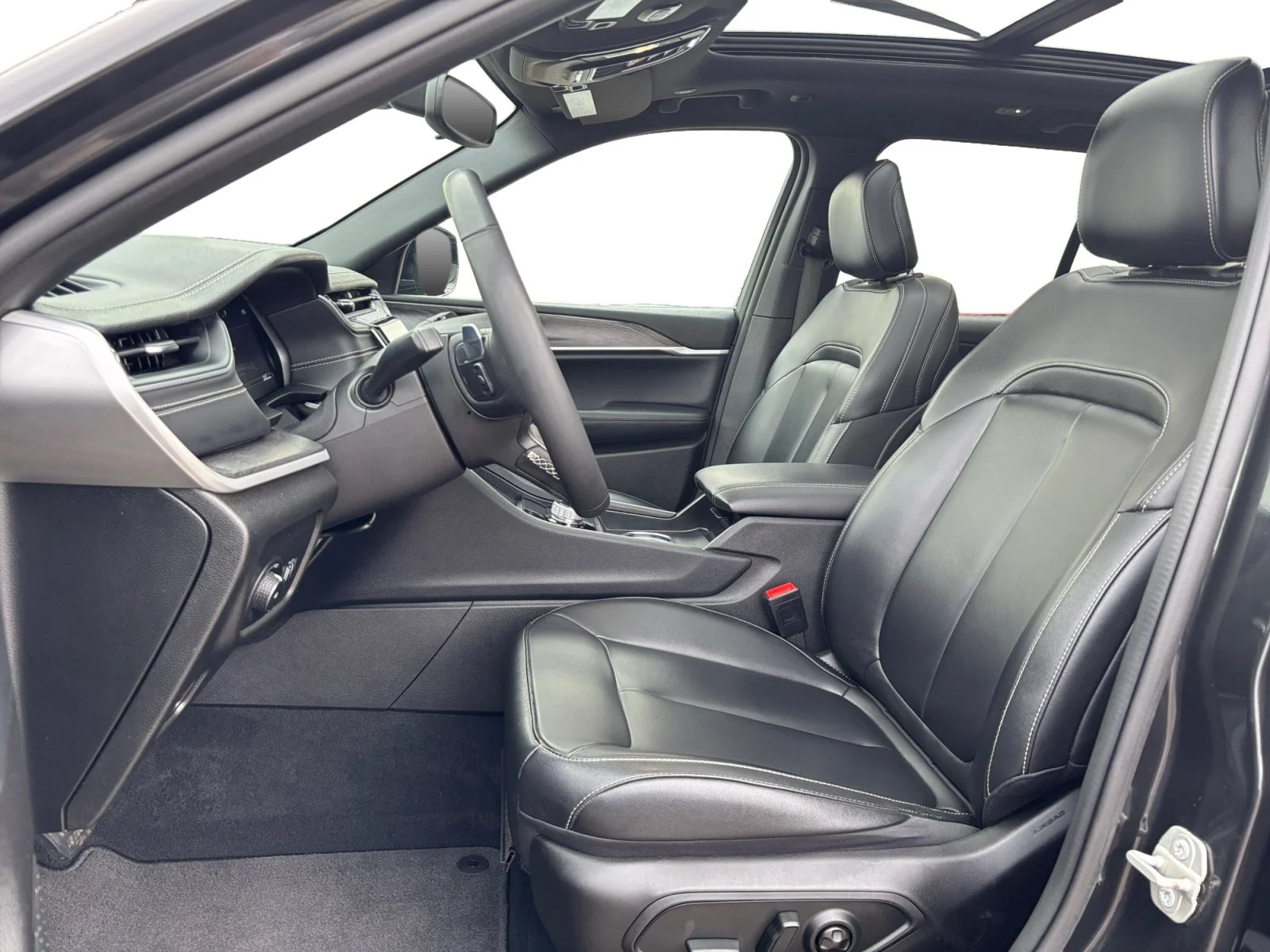 Certified Used 2024 Black Jeep Limited image 10