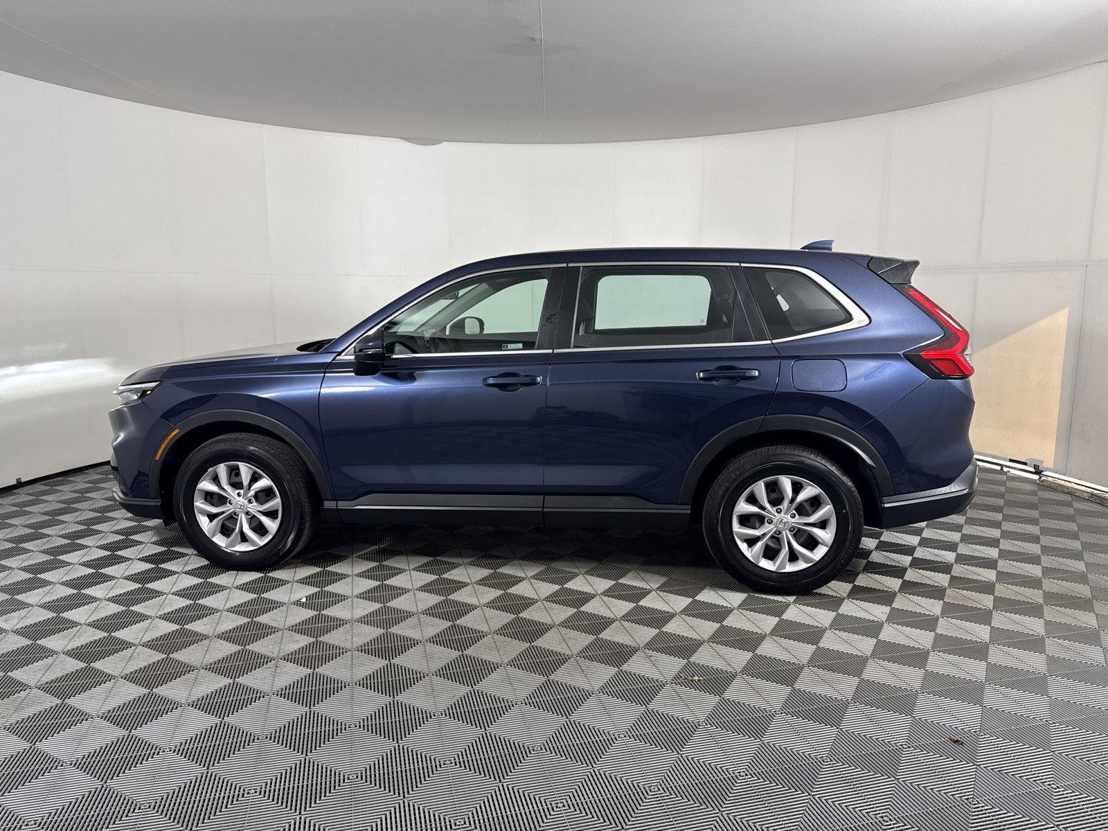 Used 2024 Canyon River Blue Metallic Honda LX image 4