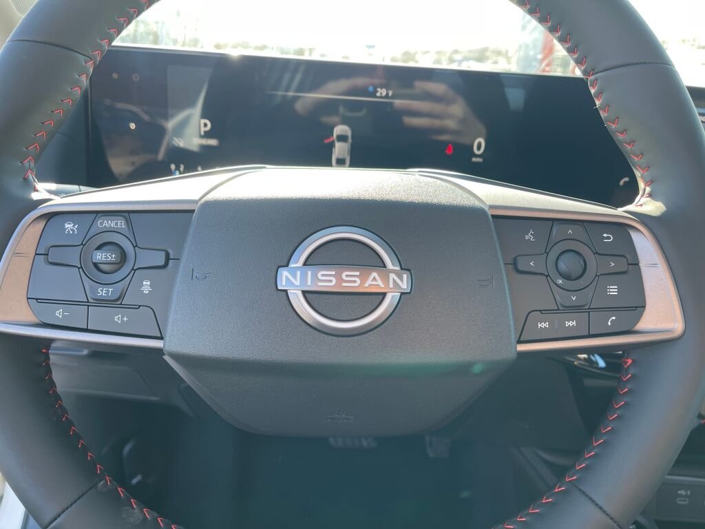 New 2026 Aspen White Tricoat Nissan SR image 11