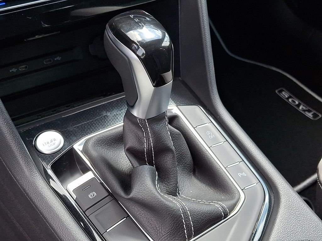 New 2026 Gray Volkswagen 1.5T SE image 8