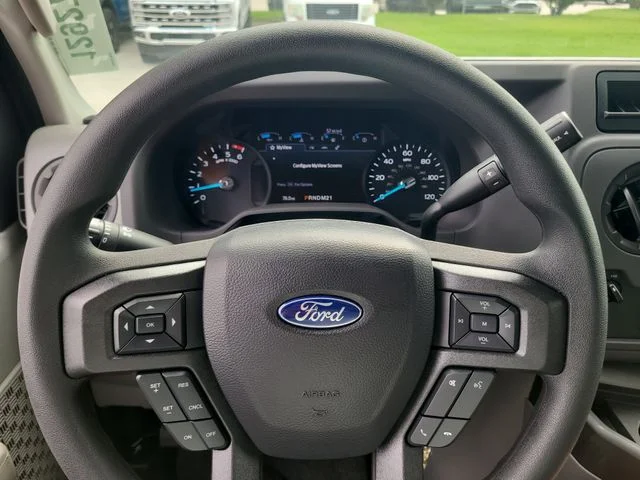 New 2027 Oxford White Ford Base image 24