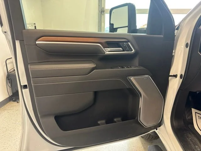 2025 GMC Sierra 3500HD Denali - Photo 44