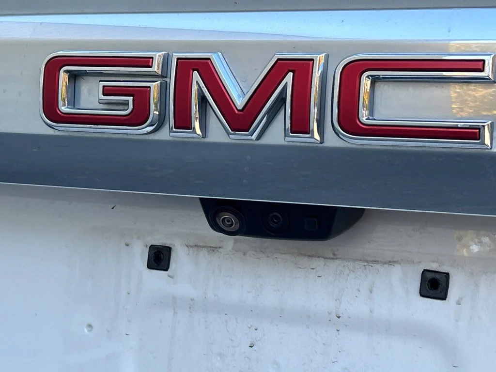 Used 2024 White GMC Denali image 68