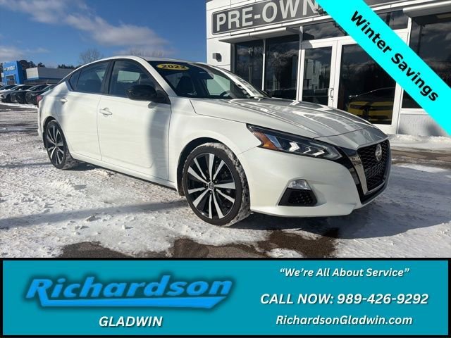 2022 Nissan Altima SR